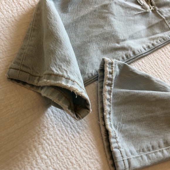Levi’s 501 Light Wash Distressed Straight Jeans with Patches - Picture 9 of 17
